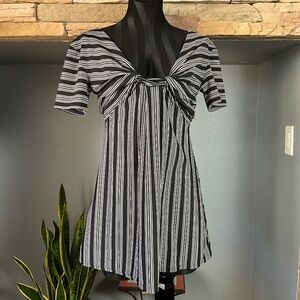 Y2K Babydoll Striped Twist Knot Top Party Low Neckline Long Length Black White M